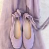 Bailarina de comunión en ante lavanda para niña, elegante y cómoda – Flor de C