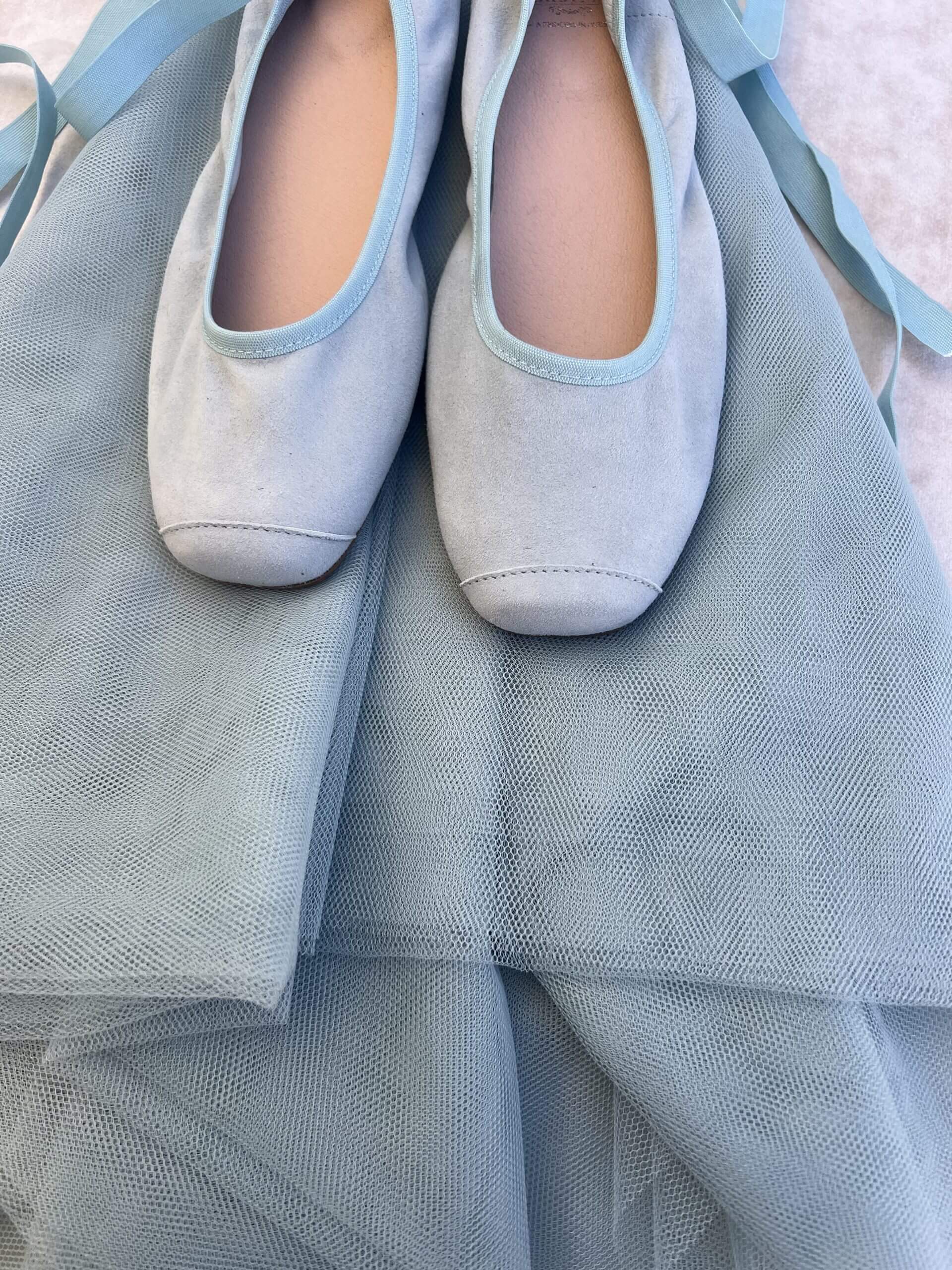 Bailarina de comunión en ante jade para niña, elegante y cómoda – Flor de C